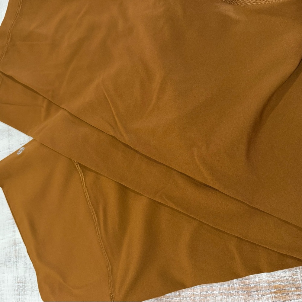 Lululemon Align 25" in a lovely caramel brown *new no tags*